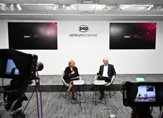 Rządowe Centrum Walki z Dezinformacją zapowiada ofensywne działania, a nie tylko analizy Debata Centrum Walki z Dezinformacj